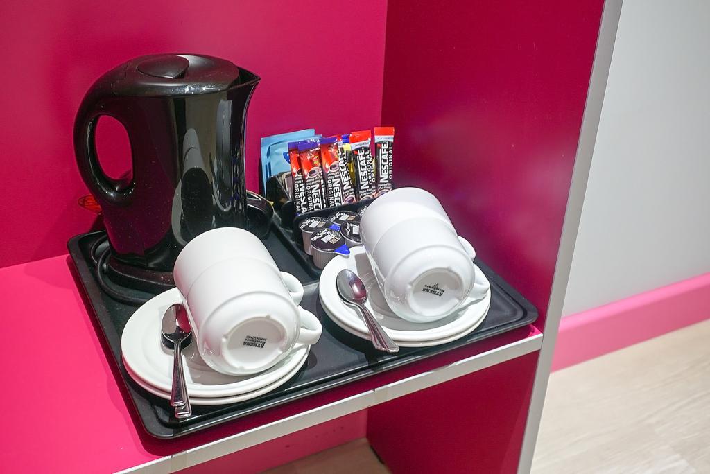 Western Peckham Hotel Londra